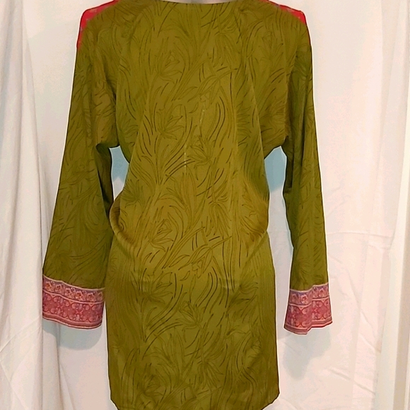 Traditional Indian Tunic - Picture 3 of 4